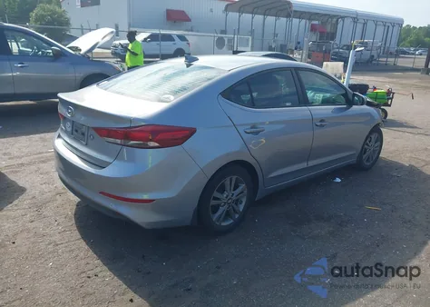 2017 Hyundai Elantra Value Edition z USA, uszkodzony, nr VIN 5NPD84LF6HH201384